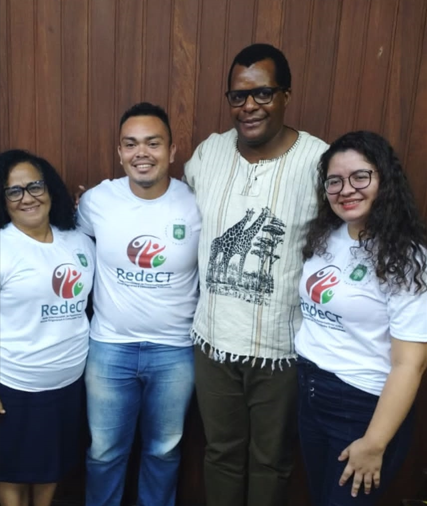 Profa. Ma. Raimunda Gomes Maciel, Prof. Esp. Carlos Júnior Gemaque Costa, Prof. Dr. Tiago Tendai Chingore (Universidade Licungo - MOÇAMBIQUE), Profa. Esp. Natália Cristina dos Santos Silva da Costa). Image